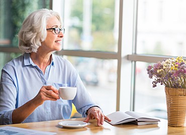 SENIOR.LIVING.IMAGE